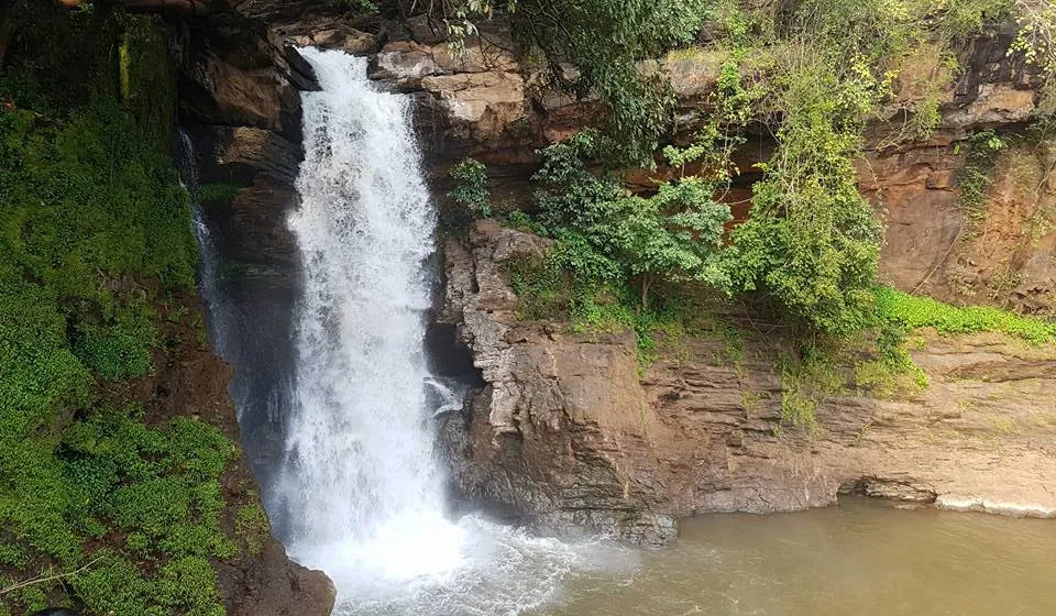 Harvalem Waterfall image